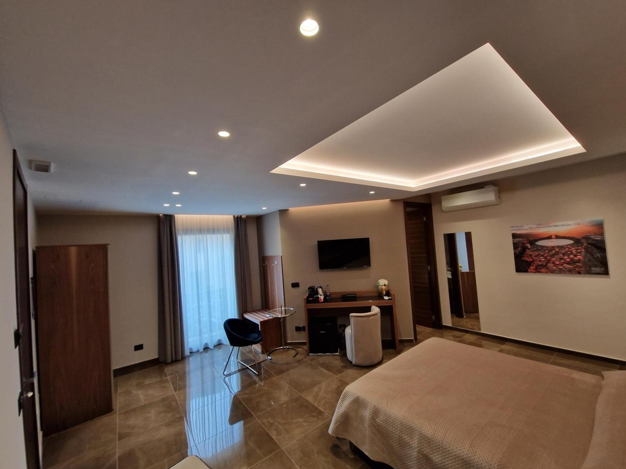 Beatus Suites And Rooms B&B Canicattì Екстериор снимка