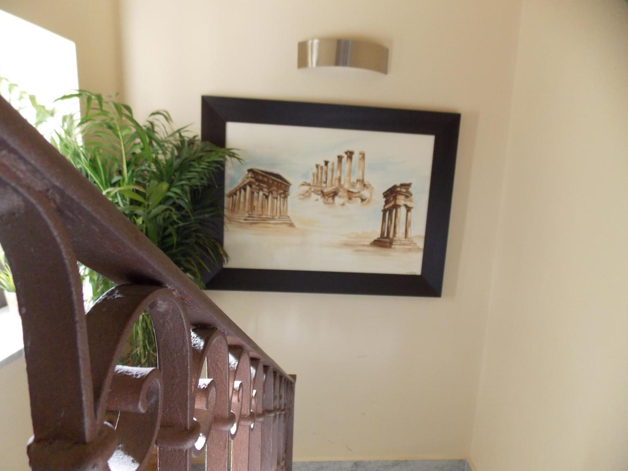 Beatus Suites And Rooms B&B Canicattì Екстериор снимка