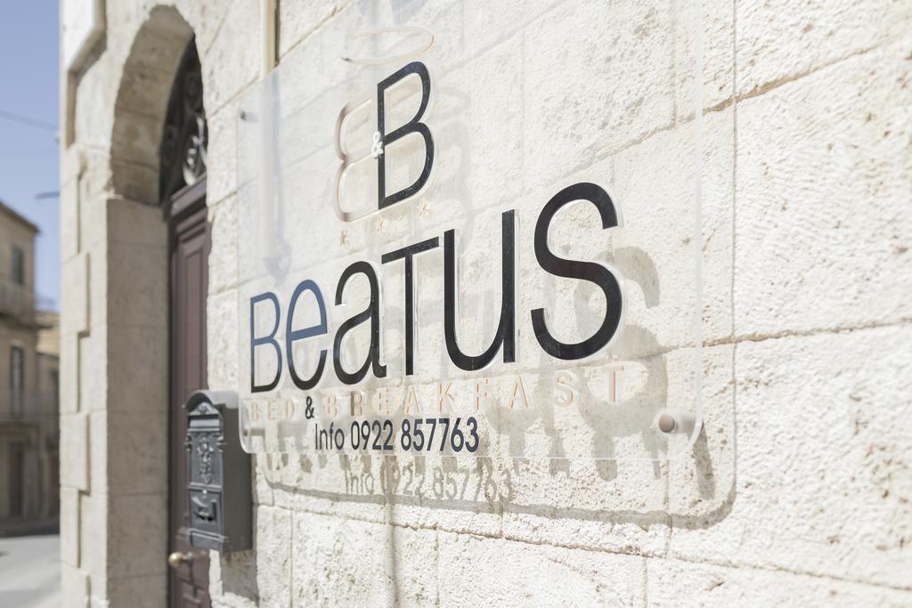 Beatus Suites And Rooms B&B Canicattì Екстериор снимка