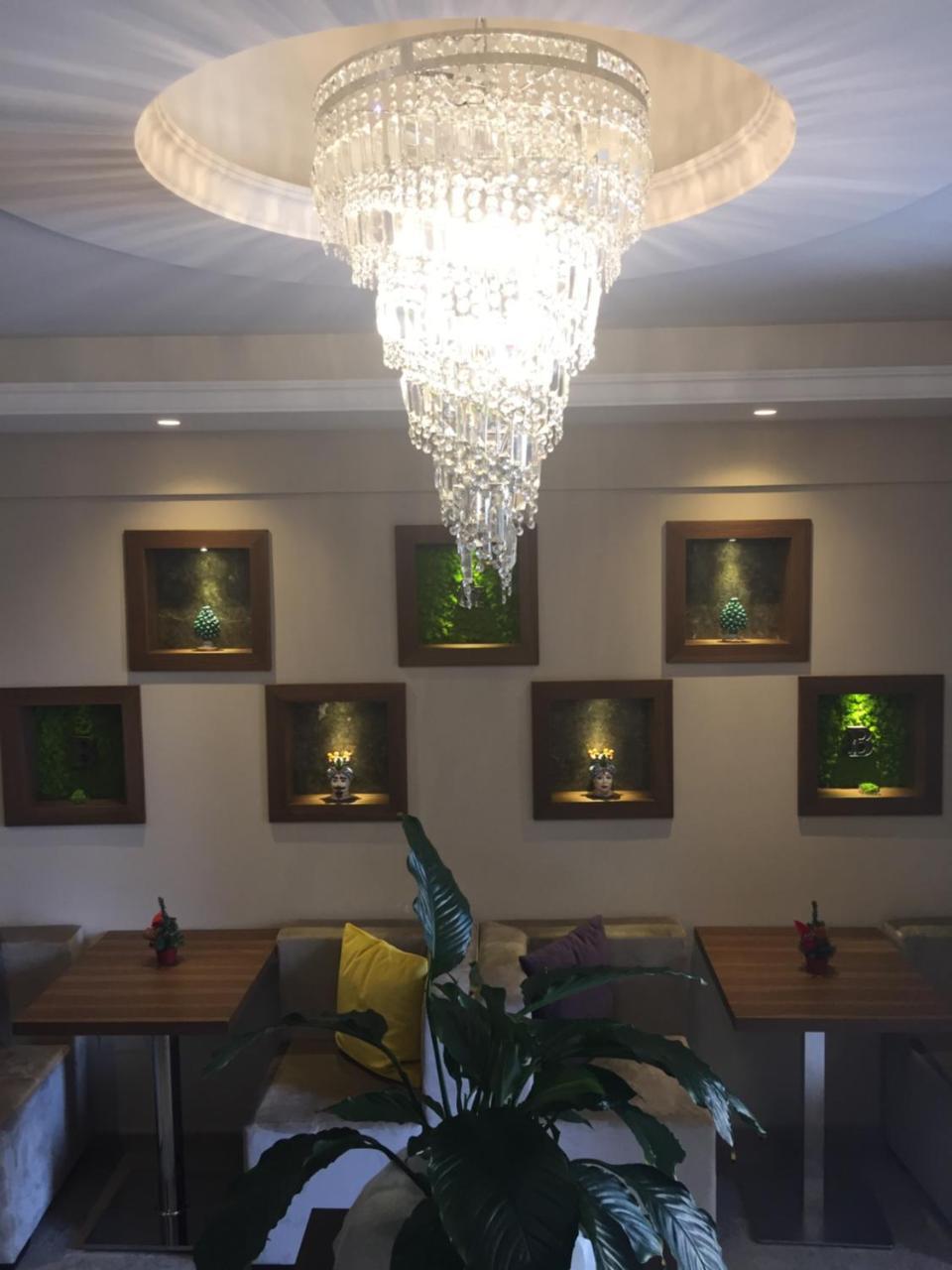 Beatus Suites And Rooms B&B Canicattì Екстериор снимка